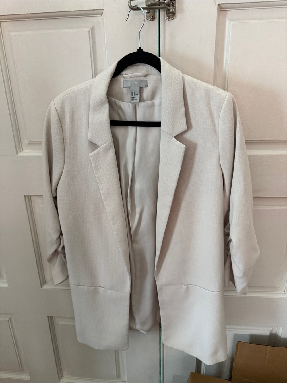 H & M Women's Ivory Open-Front Blazer Jacket
